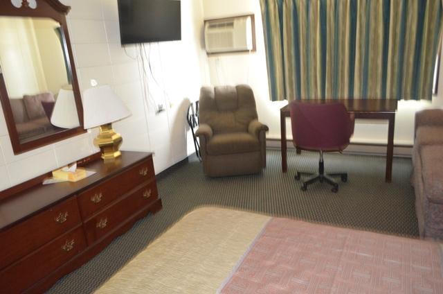 Grand Inn Fargo Bagian luar foto