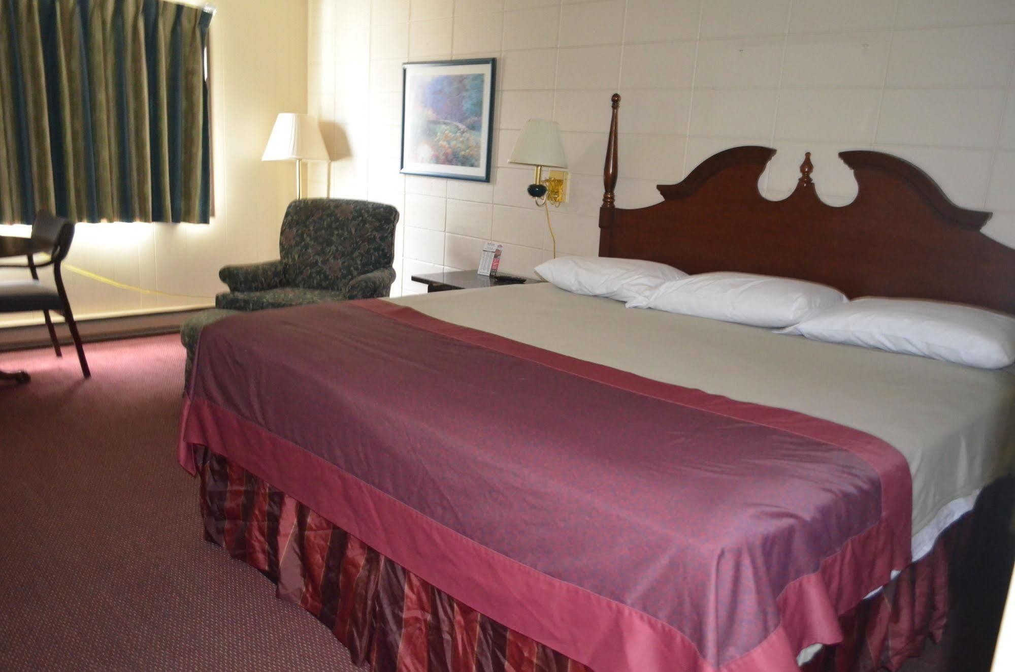 Grand Inn Fargo Bagian luar foto